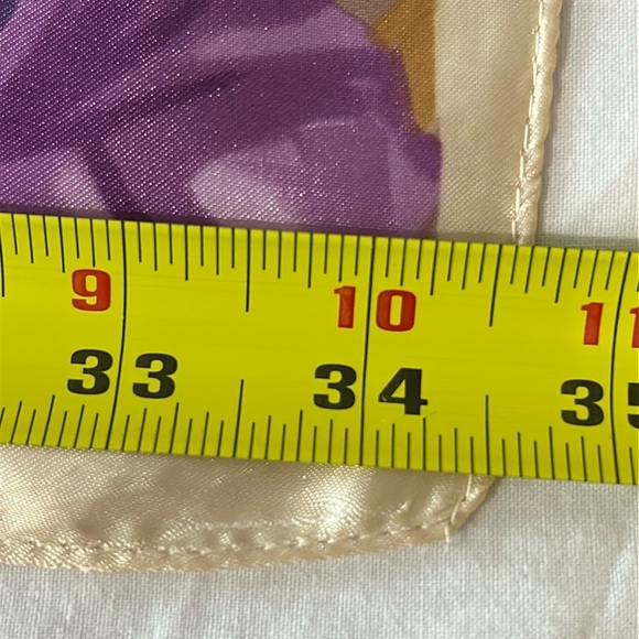 2244- Women’s Floral Scarf Purple & Cream  NWT 34.5”x34.5” NWT - Picture 7 of 10